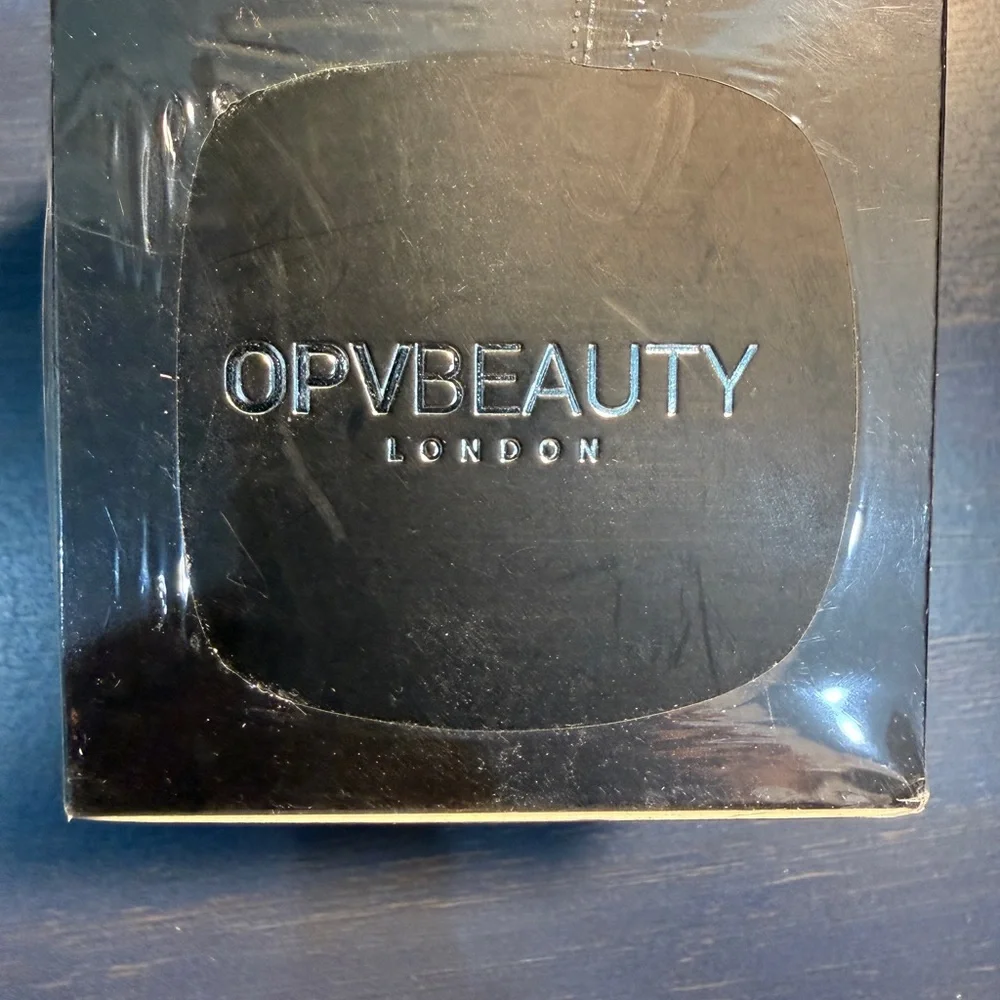 OPVBeauty Translucent Loose Setting Powder - Translucent